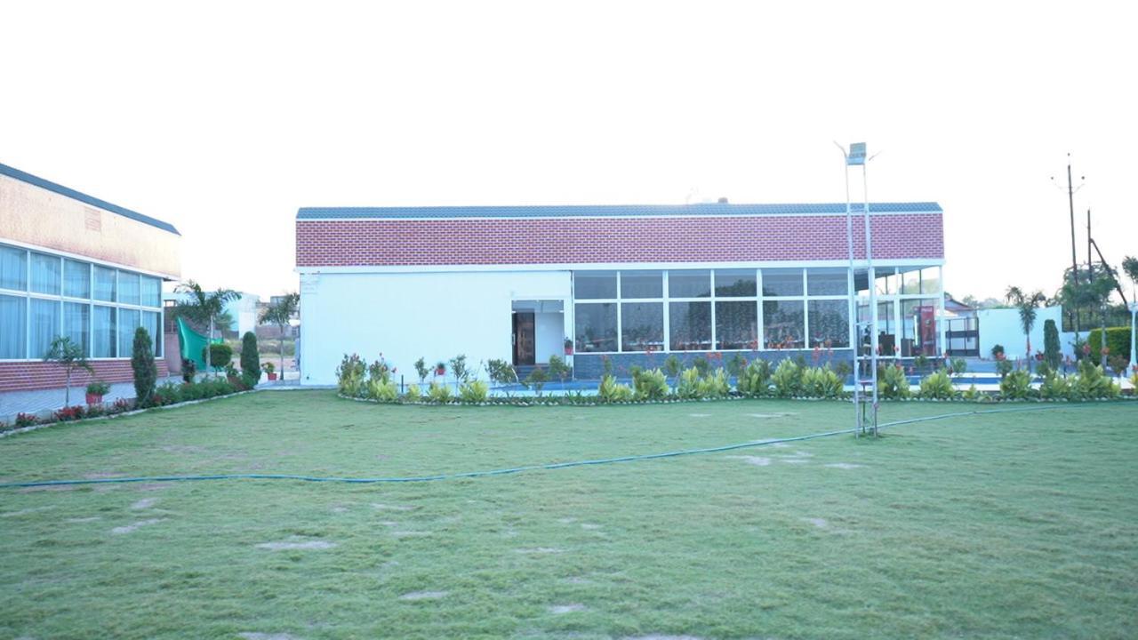 The Kamoda Resort Ambikapur Ngoại thất bức ảnh